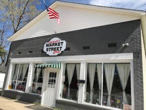 DeBruhl’s Cafe