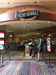 Fresh Market Square Buffet